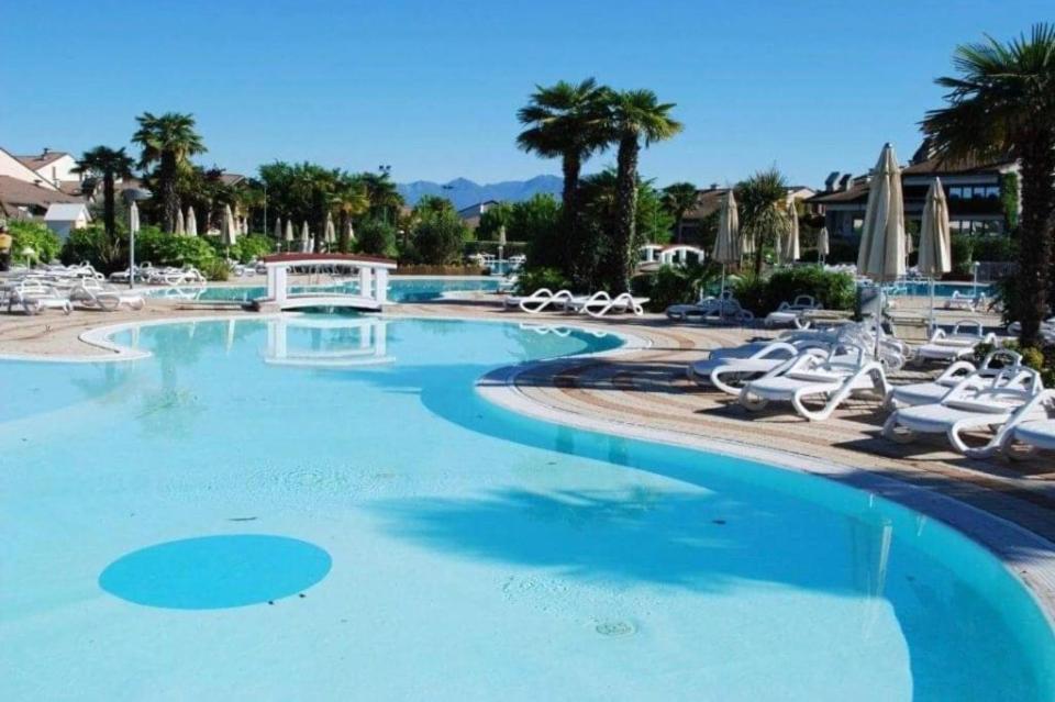 Casa Lorenzo Appartement Desenzano del Garda Buitenkant foto