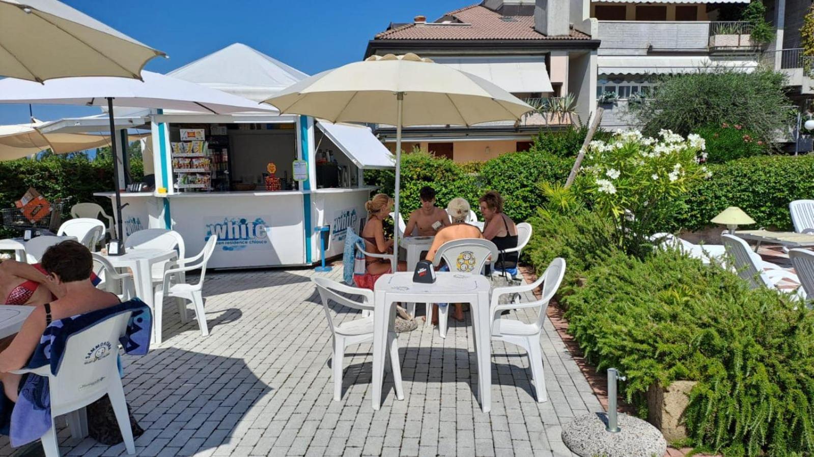 Casa Lorenzo Desenzano del Garda Buitenkant foto